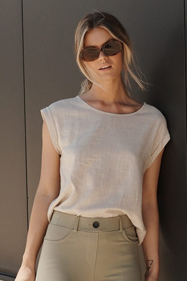 Top In Oatmeal Linen Blend