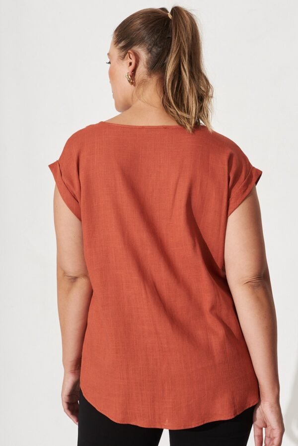 Top In Rust Linen Blend