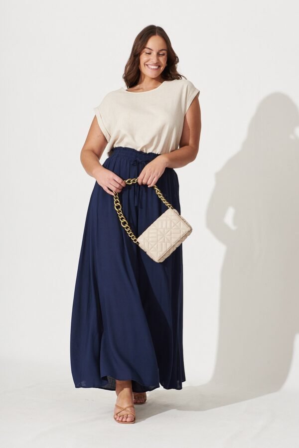 Top In Oatmeal Linen Blend