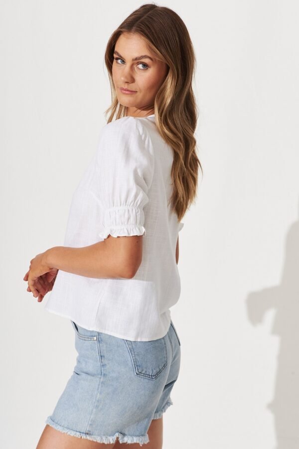 Top In White Cotton Linen Blend