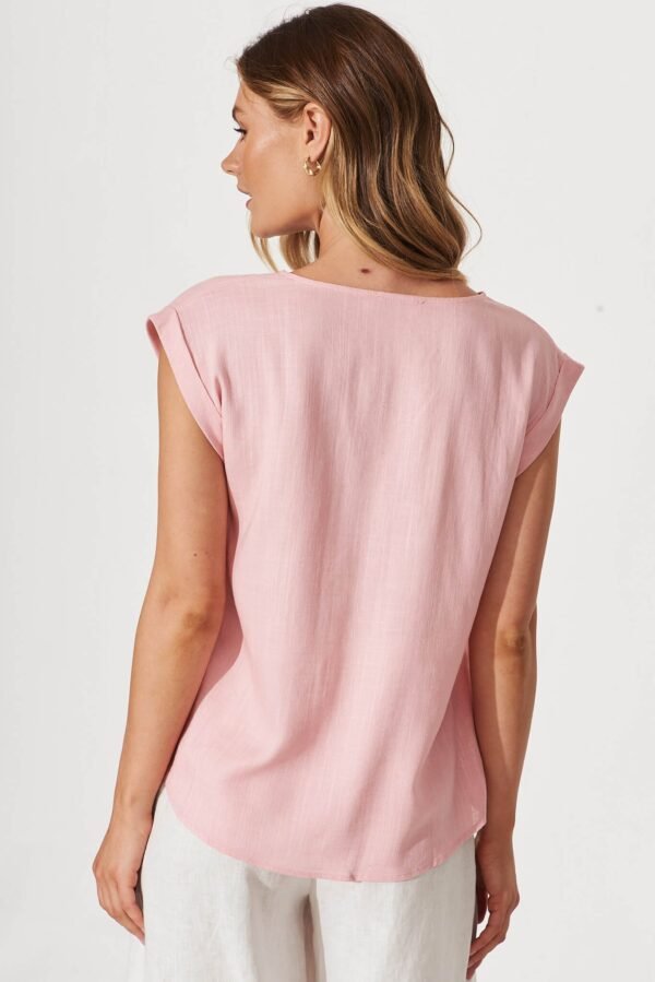 Top In Blush Linen Blend