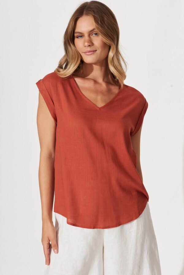 Top In Rust Linen Blend