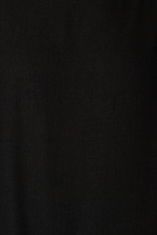 Rejina Top In Black Linen Blend