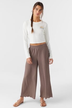 TEXTURED KNIT PULL-ON CROPPED PANTS