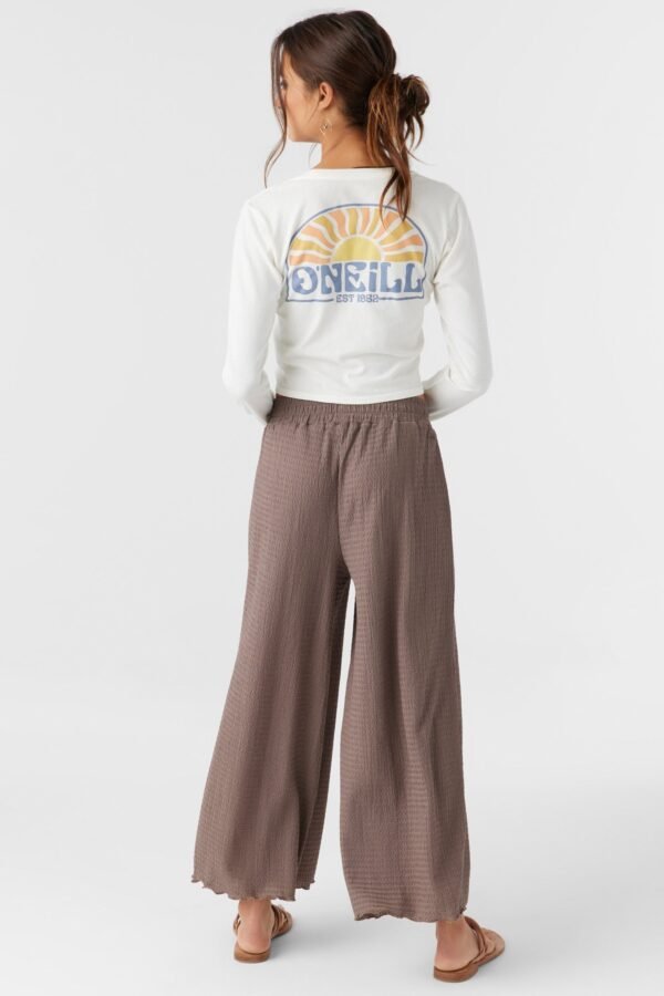 TEXTURED KNIT PULL-ON CROPPED PANTS
