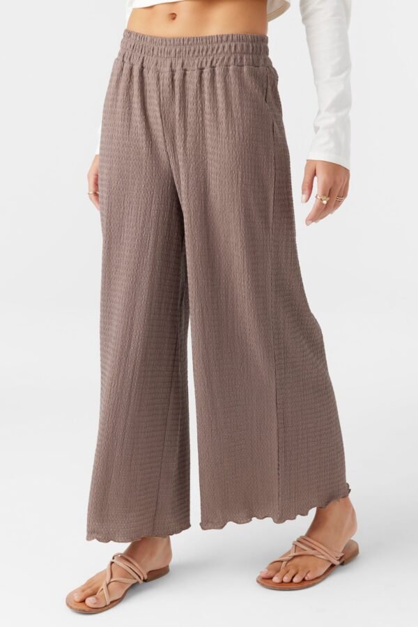 TEXTURED KNIT PULL-ON CROPPED PANTS